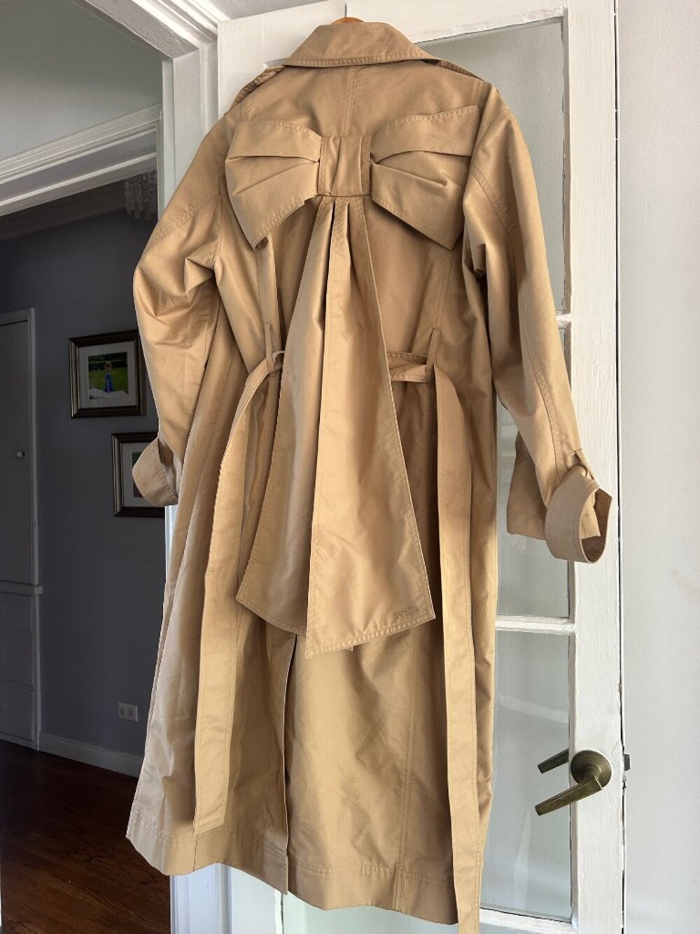 Gap × Sandy Liang Bow-Back Trench Coat - Picture 9 of 10